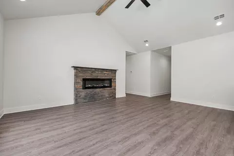 Living - 3509 Hwy 229, Haskell, AR 72015 photo 1 of 4