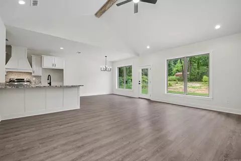 Living - 3509 Hwy 229, Haskell, AR 72015 photo 3 of 4