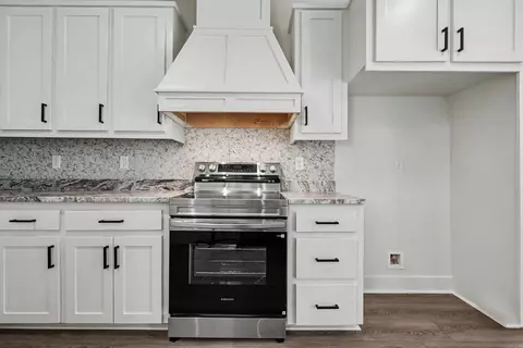 Kitchen - 3509 Hwy 229, Haskell, AR 72015 photo 1 of 1