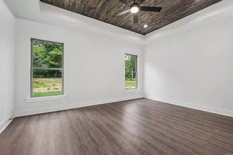 Bedroom - 3509 Hwy 229, Haskell, AR 72015 photo 1 of 12