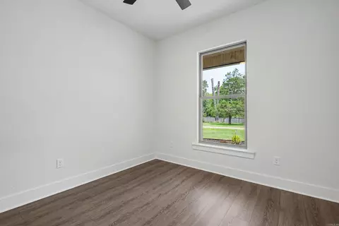 Bedroom - 3509 Hwy 229, Haskell, AR 72015 photo 11 of 12