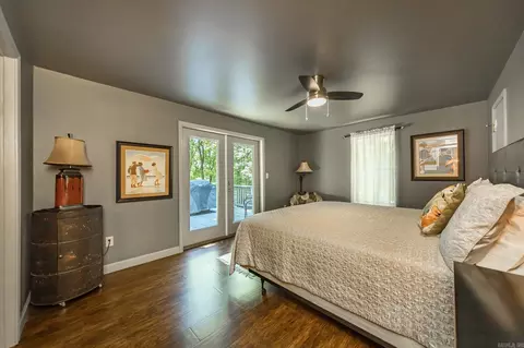 Bedroom - 348 Weldon Rd, Edgemont, AR 72044 photo 2 of 5