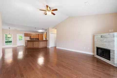 Living - 55 Waterloo Loop, Vilonia, AR 72173 photo 1 of 5
