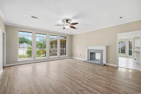 Living - 1500 John Ed Cir, Conway, AR 72034 photo 1 of 5