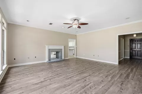 Living - 1500 John Ed Cir, Conway, AR 72034 photo 2 of 5
