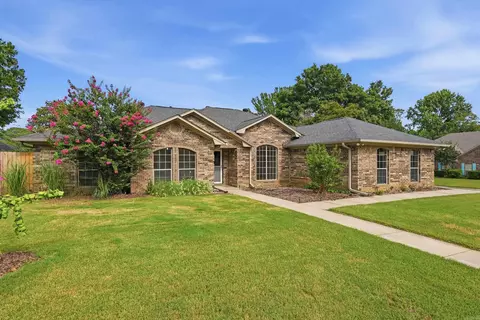 Exterior - 1500 John Ed Cir, Conway, AR 72034 photo 3 of 4