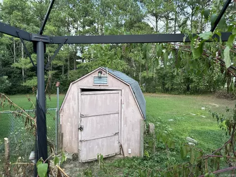 Exterior - 10 Madolyn Dr, Ash Flat, AR 72513 photo 3 of 5