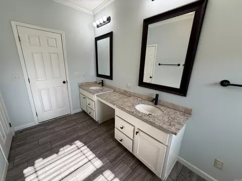Bath - 242 Arthur Kirk Rd, Beebe, AR 72012 photo 5 of 5