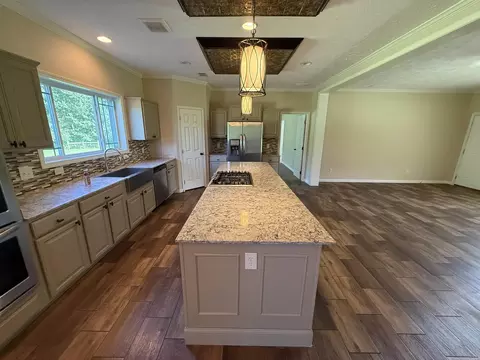 Kitchen - 242 Arthur Kirk Rd, Beebe, AR 72012 photo 1 of 8