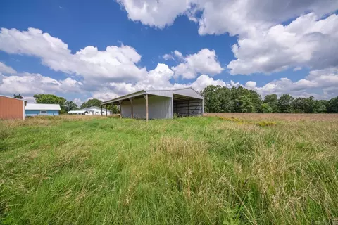 Exterior - 189 E Wirth Rd, Mammoth Spring, AR 72554 photo 5 of 5