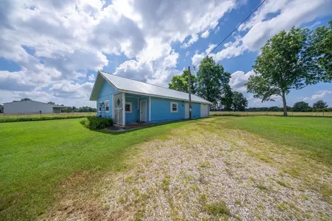 Exterior - 189 E Wirth Rd, Mammoth Spring, AR 72554 photo 3 of 5