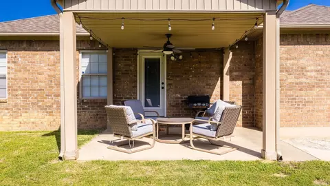 85 Smarty Jones Cir, Austin, AR 72007 photo 34