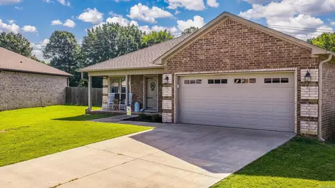 85 Smarty Jones Cir, Austin, AR 72007 photo 5