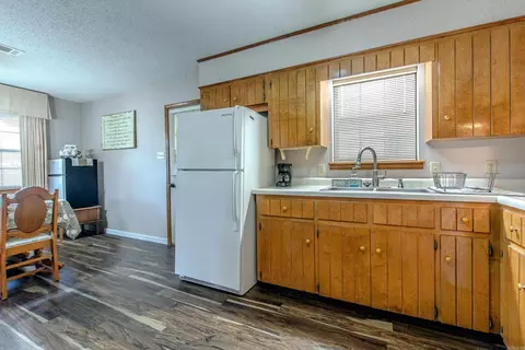 Kitchen - 311 E 2nd St, Lonoke, AR 72086 photo 4 of 4