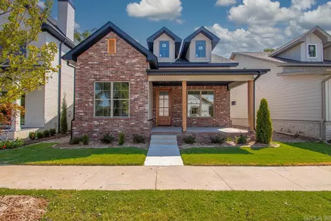 424 Gardens Ln, North Little Rock, AR 72114