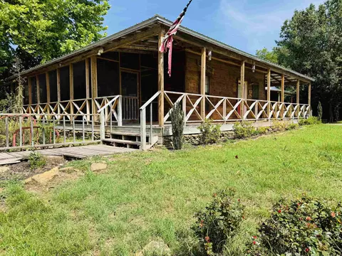 Exterior - 406 Cedar Ave, Mountain View, AR 72560 photo 2 of 11