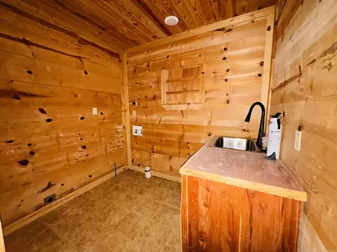 Other - 406 Cedar Ave, Mountain View, AR 72560 photo 3 of 6