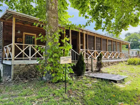 Exterior - 406 Cedar Ave, Mountain View, AR 72560 photo 5 of 11