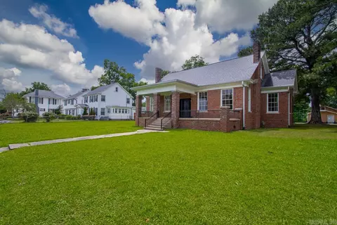 2200 Wolfe St, Little Rock, AR 72202
