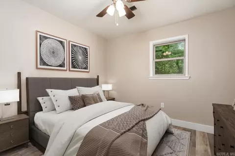 Bedroom - 4 Simmons Ln, Conway, AR 72032 photo 2 of 2