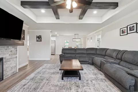 Living - 13 Aberdeen Dr, Cabot, AR 72023 photo 1 of 2
