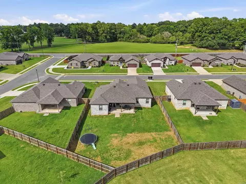 View/Area - 13 Aberdeen Dr, Cabot, AR 72023 photo 3 of 7