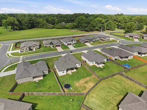 View/Area - 13 Aberdeen Dr, Cabot, AR 72023 photo 5 of 7