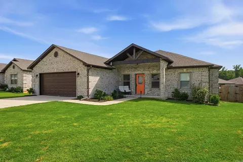 Exterior - 13 Aberdeen Dr, Cabot, AR 72023 photo 4 of 9