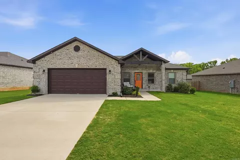 Exterior - 13 Aberdeen Dr, Cabot, AR 72023 photo 2 of 9