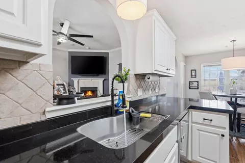 Kitchen - 1630 Hosta, Conway, AR 72034 photo 3 of 6
