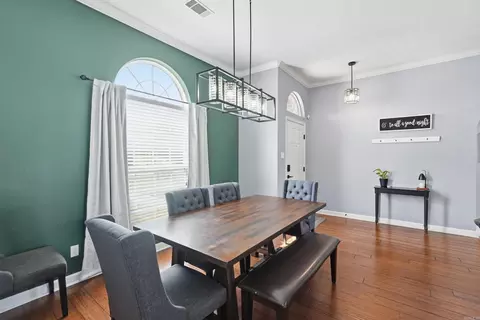 Dining - 1630 Hosta, Conway, AR 72034 photo 2 of 3