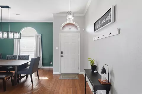 Entry Way - 1630 Hosta, Conway, AR 72034 photo 1 of 3