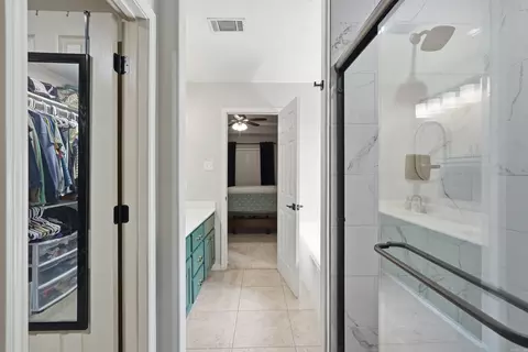Entry Way - 1630 Hosta, Conway, AR 72034 photo 2 of 3