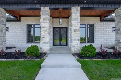 Exterior - 100 Liberty Oaks Trl, Alexander, AR 72002 photo 9 of 12