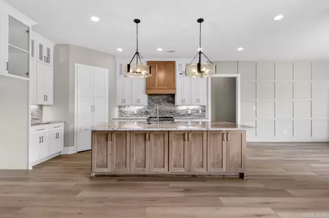 Kitchen - 100 Liberty Oaks Trl, Alexander, AR 72002 photo 1 of 3