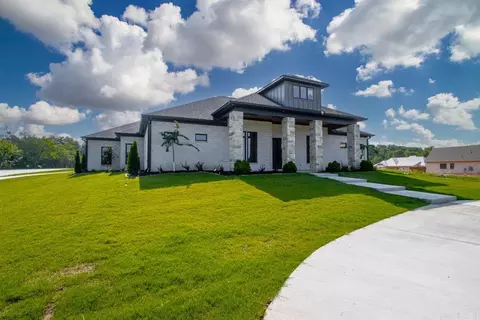 Exterior - 100 Liberty Oaks Trl, Alexander, AR 72002 photo 8 of 12