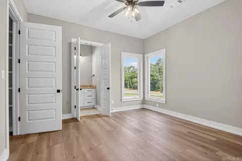 Bedroom - 100 Liberty Oaks Trl, Alexander, AR 72002 photo 3 of 4
