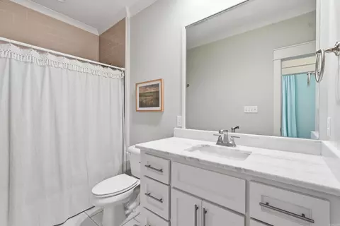 Bath - 2440 Overcup Dr, Conway, AR 72034 photo 5 of 5