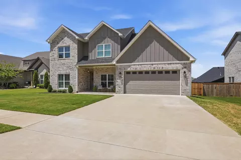 Exterior - 2440 Overcup Dr, Conway, AR 72034 photo 4 of 7