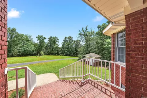 Exterior - 161 White Tail Dr, De Queen, AR 71832 photo 2 of 7