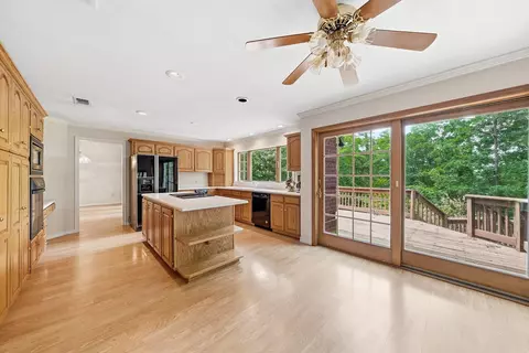Kitchen - 161 White Tail Dr, De Queen, AR 71832 photo 4 of 4