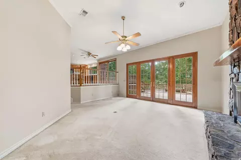 Living - 161 White Tail Dr, De Queen, AR 71832 photo 6 of 7