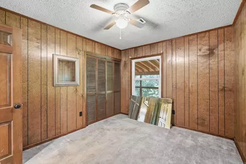 Bedroom - 950 Davidson Cir, Edgemont, AR 72044 photo 6 of 8