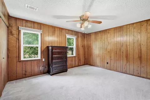 Bedroom - 950 Davidson Cir, Edgemont, AR 72044 photo 5 of 8