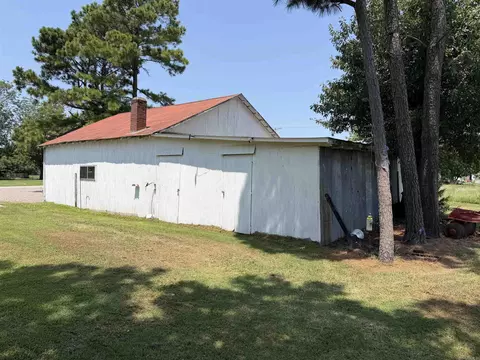 Exterior - 1205 S Dodd St, Rector, AR 72461 photo 5 of 12