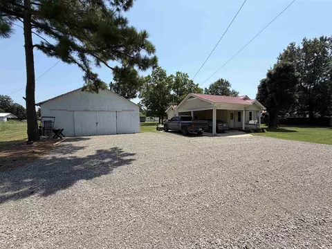 Exterior - 1205 S Dodd St, Rector, AR 72461 photo 11 of 12