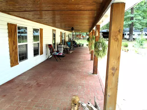Exterior - 117 Old Millwood Rd, Ashdown, AR 71822 photo 8 of 13
