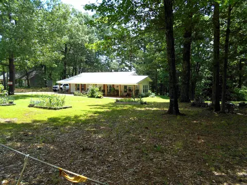 Exterior - 117 Old Millwood Rd, Ashdown, AR 71822 photo 3 of 13