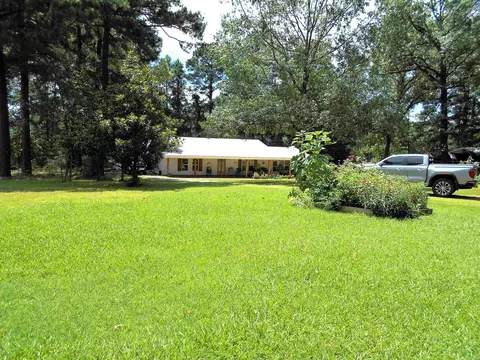 Exterior - 117 Old Millwood Rd, Ashdown, AR 71822 photo 1 of 13