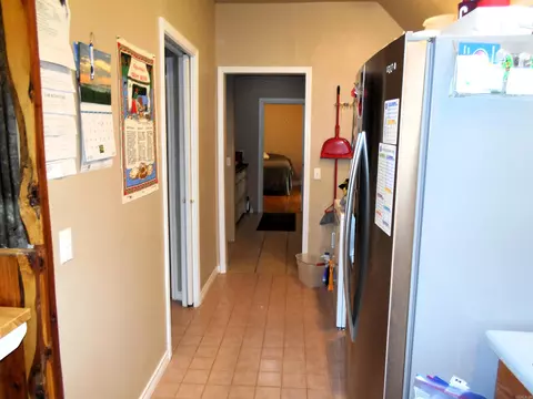 Entry Way - 117 Old Millwood Rd, Ashdown, AR 71822 photo 3 of 3